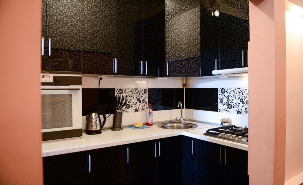 Angel Apartments เยเรวาน ภายนอก รูปภาพ